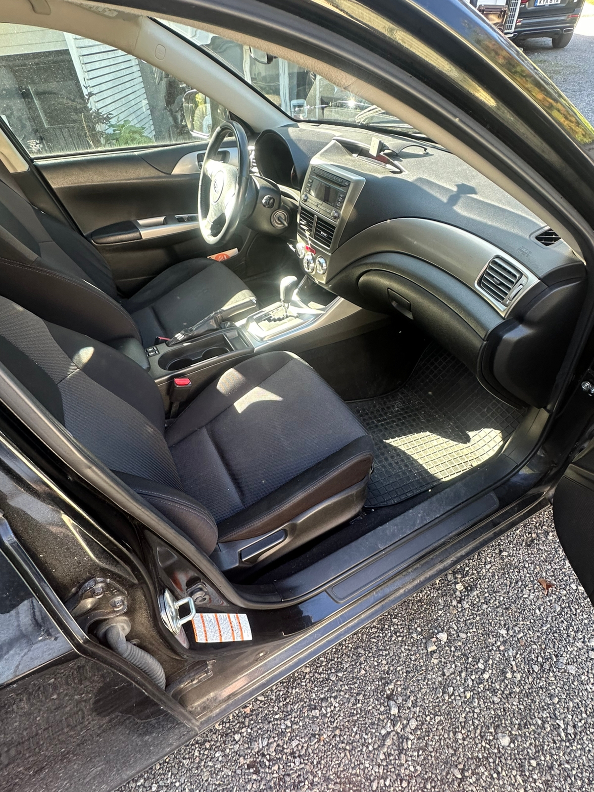 Subaru Impreza 2.0 4WD Automatisk 2010, photo 5/6