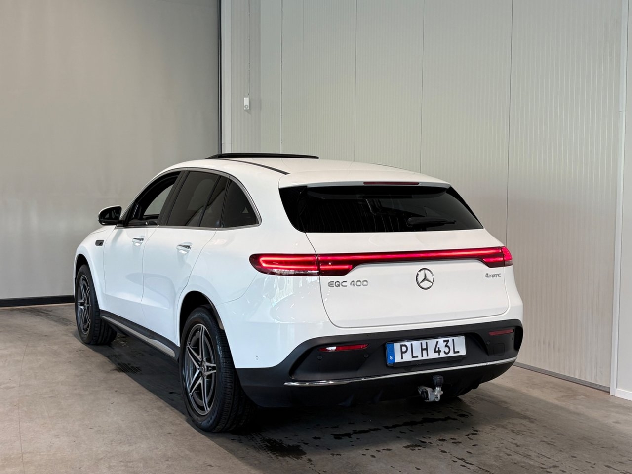 Mercedes-Benz EQC 400 4M AMG Pano 2020, bild 7/10