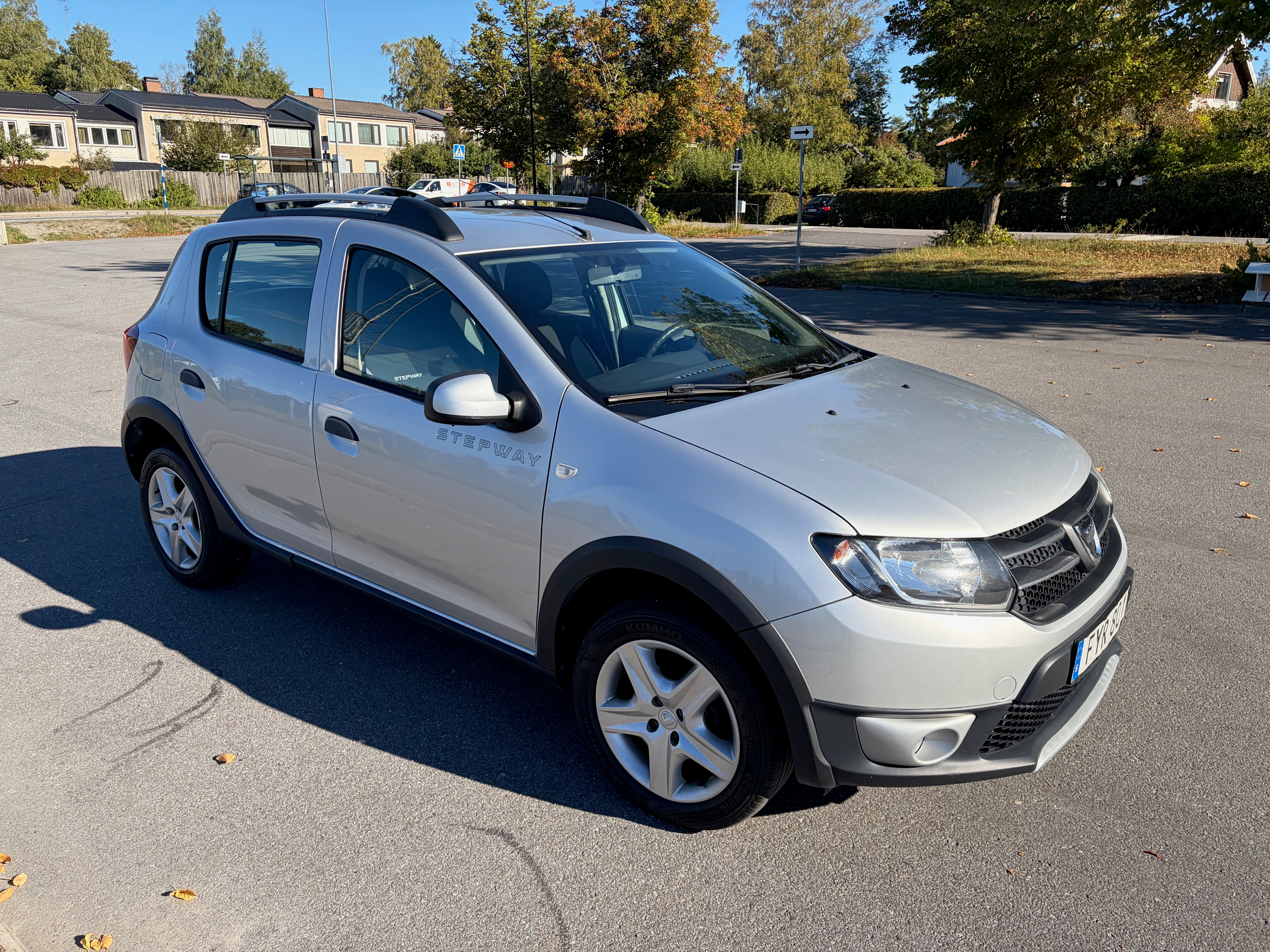 Dacia Sandero Stepway 0.9 TCe Manuell 2015, bild 4/10