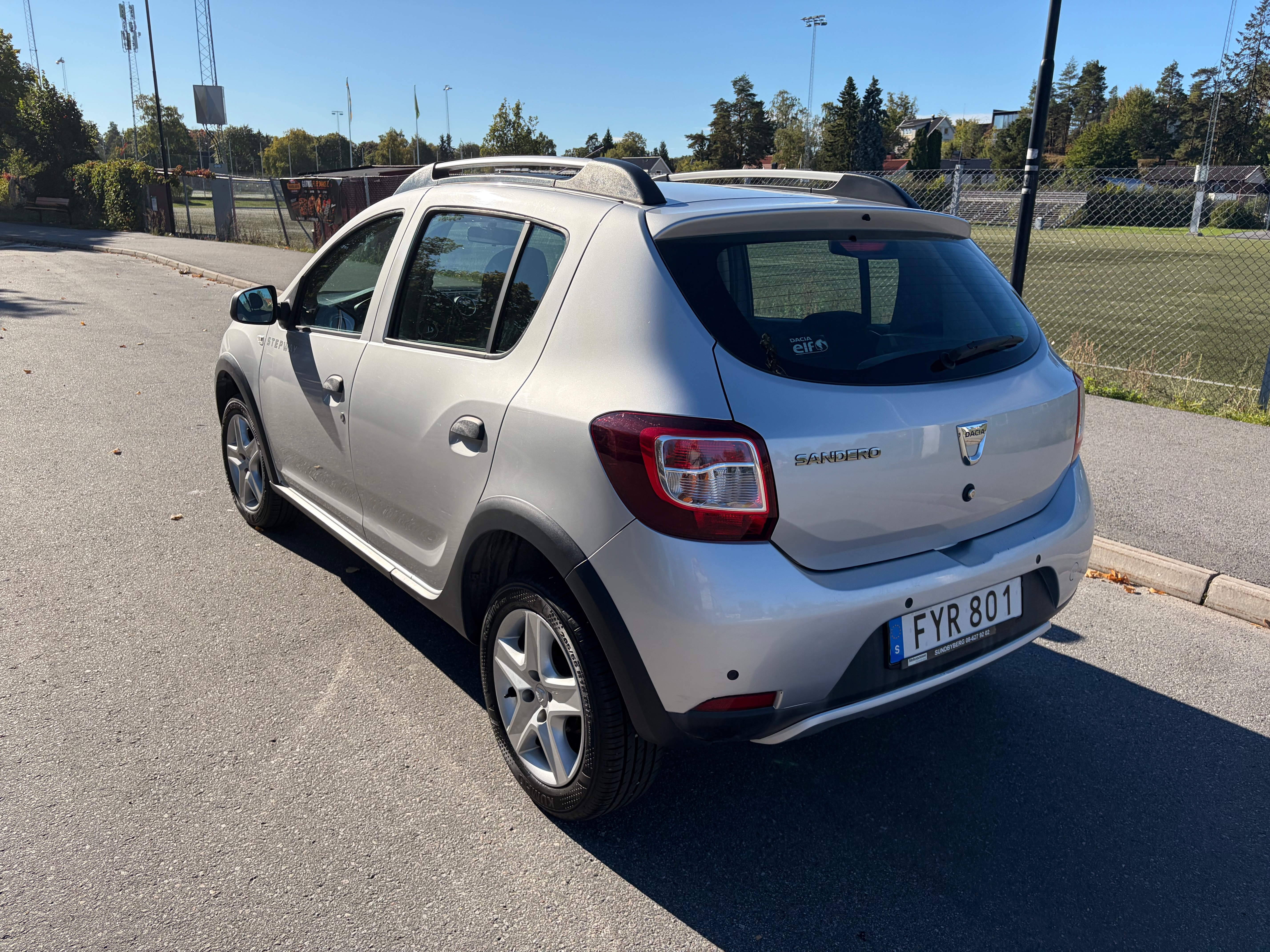 Dacia Sandero Stepway 0.9 TCe Manuell 2015, bild 7/10