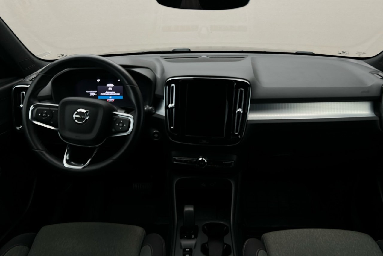 Volvo XC40 B4 197hk Core SE Aut Drag 2024, bild 6/10