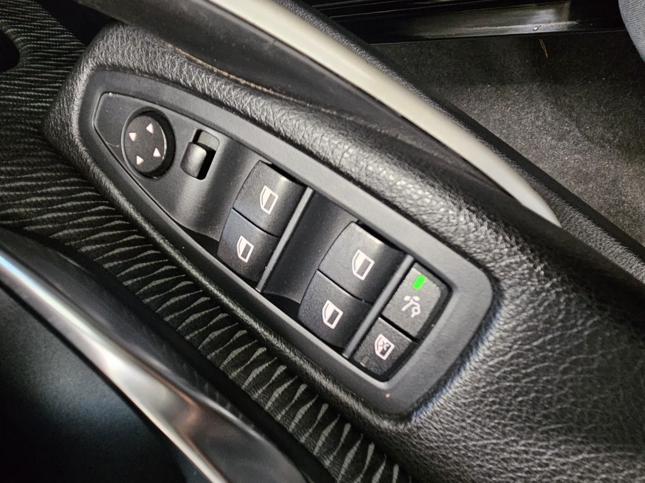 BMW 320 2015, bild 5/8