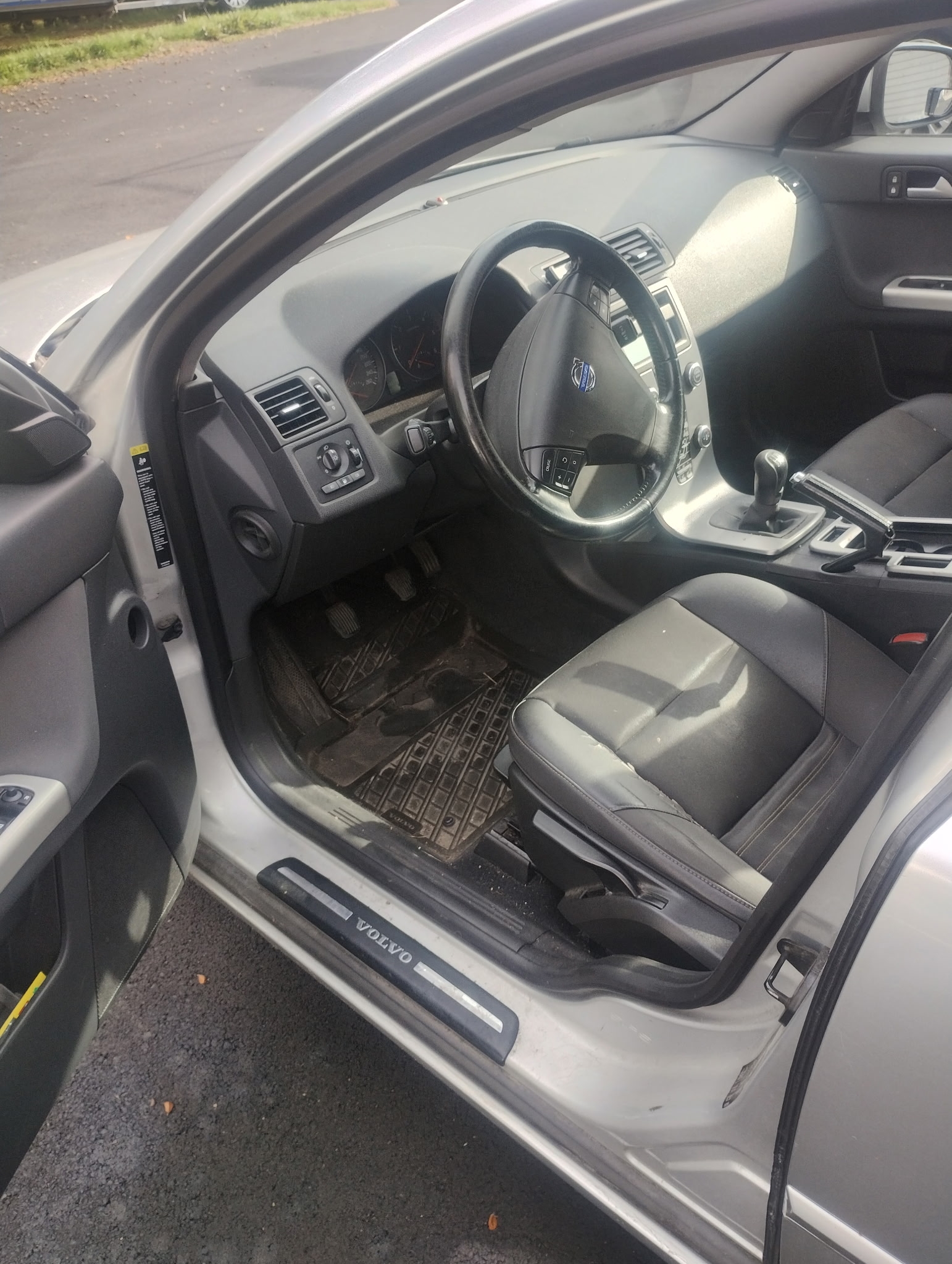 Volvo V50 1.6 D Manuell 2010, bild 6/8