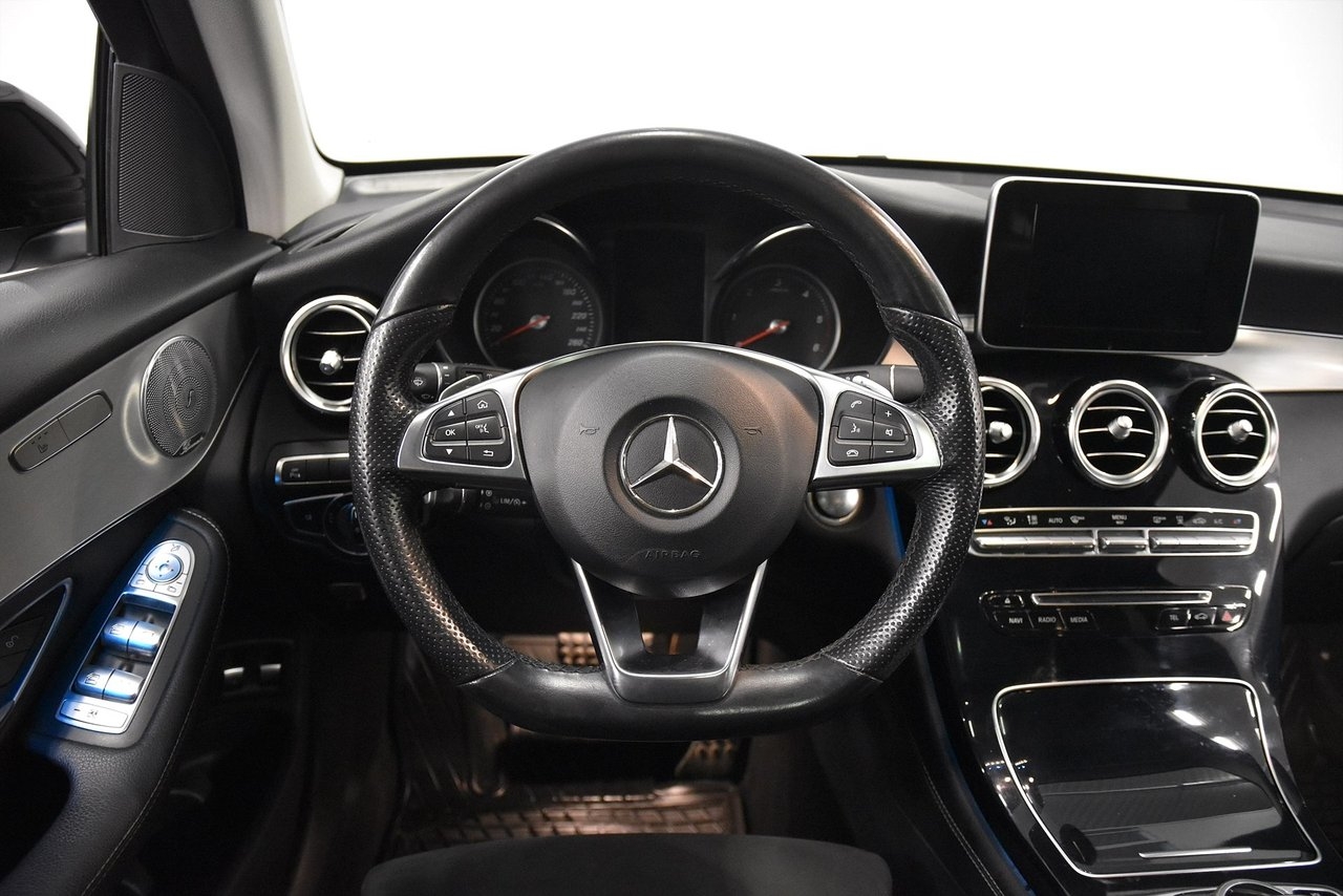 Mercedes-Benz GLC 2018, bild 2/10
