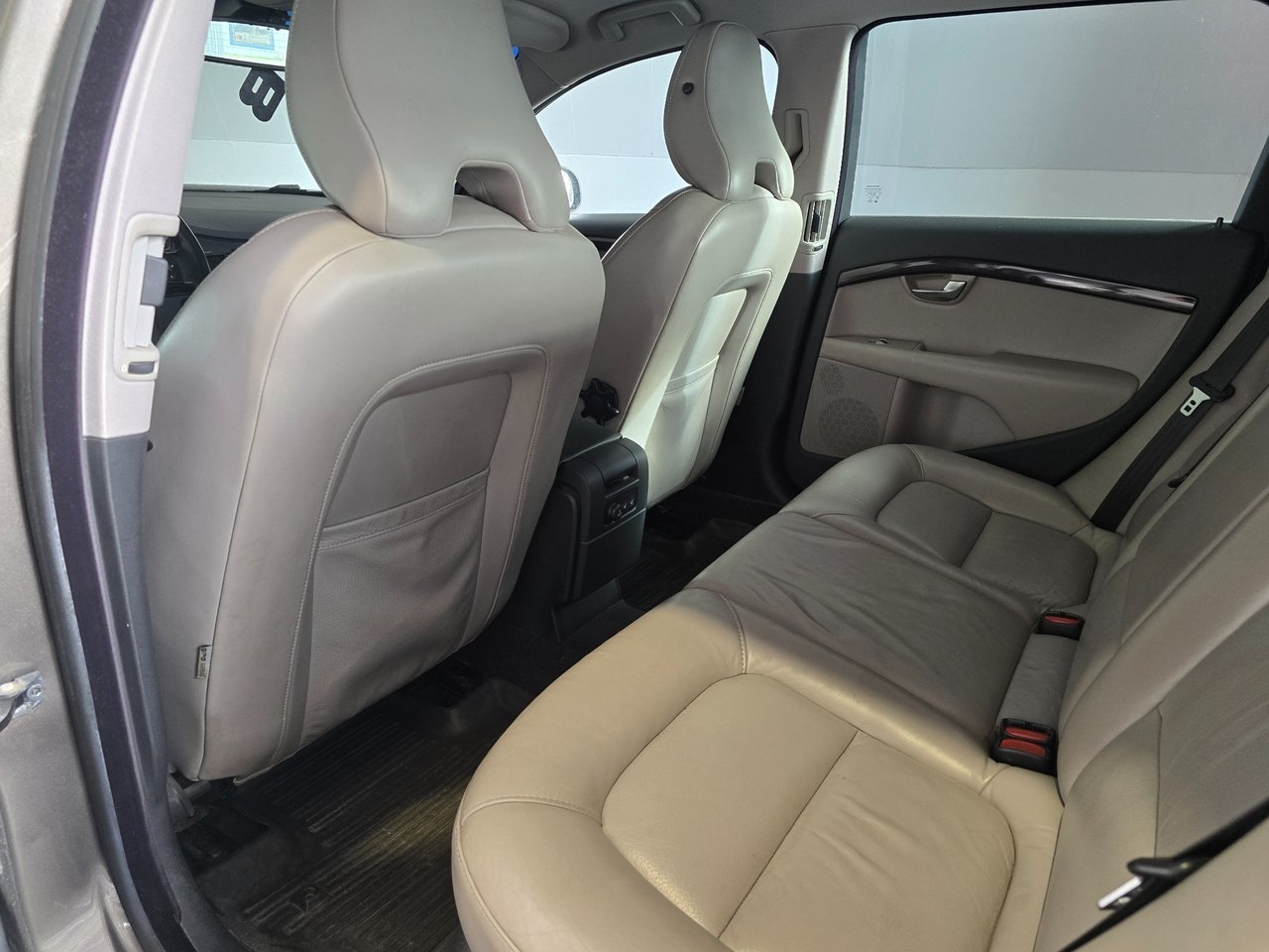 Volvo V70 2.5T Automat Summum Euro 4 2008, bild 7/13