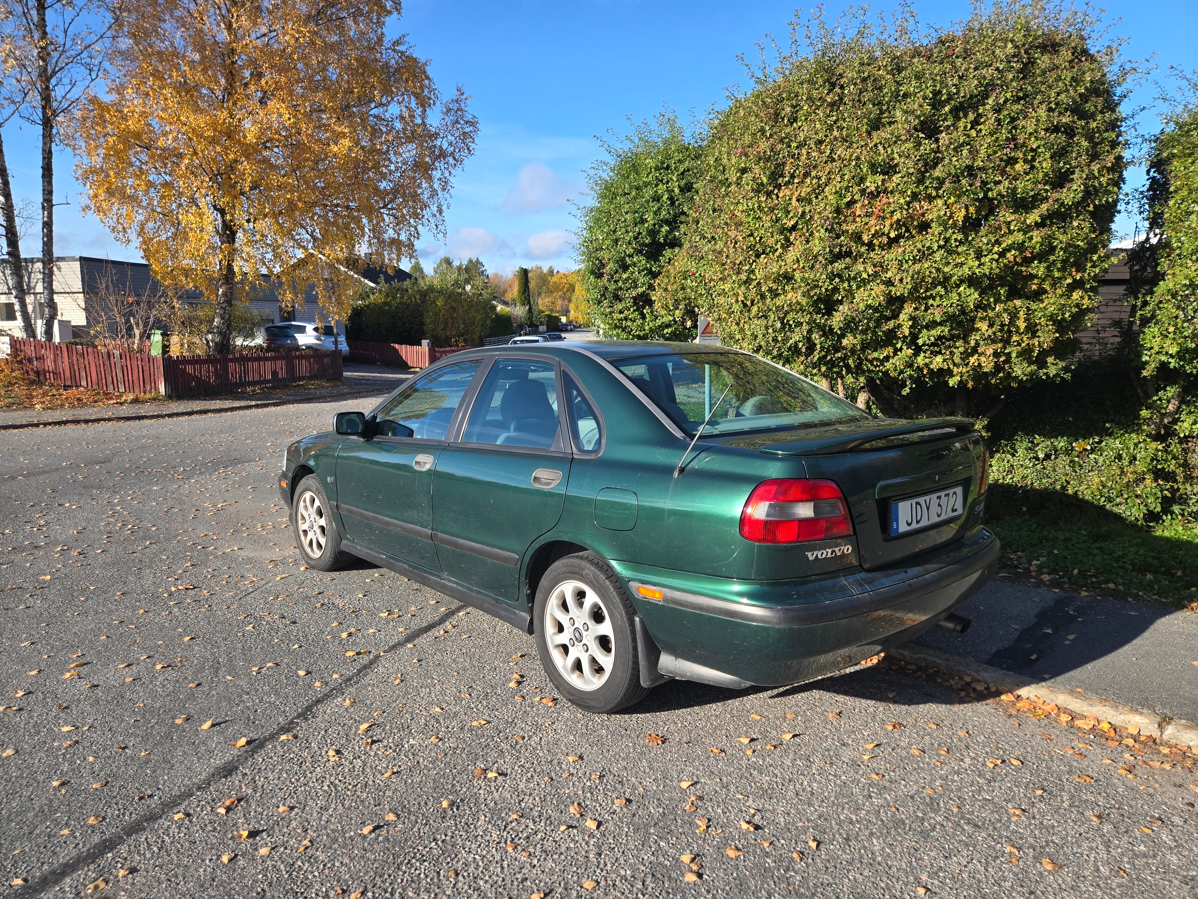 Volvo S40 1.8i Manuell 1999, kuva 2/10
