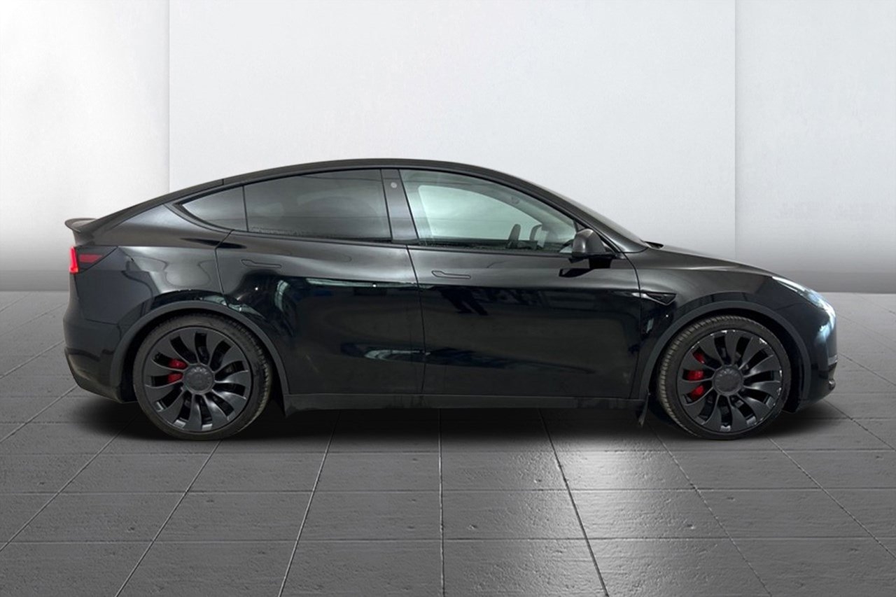 Tesla Model Y 2023, bild 4/10