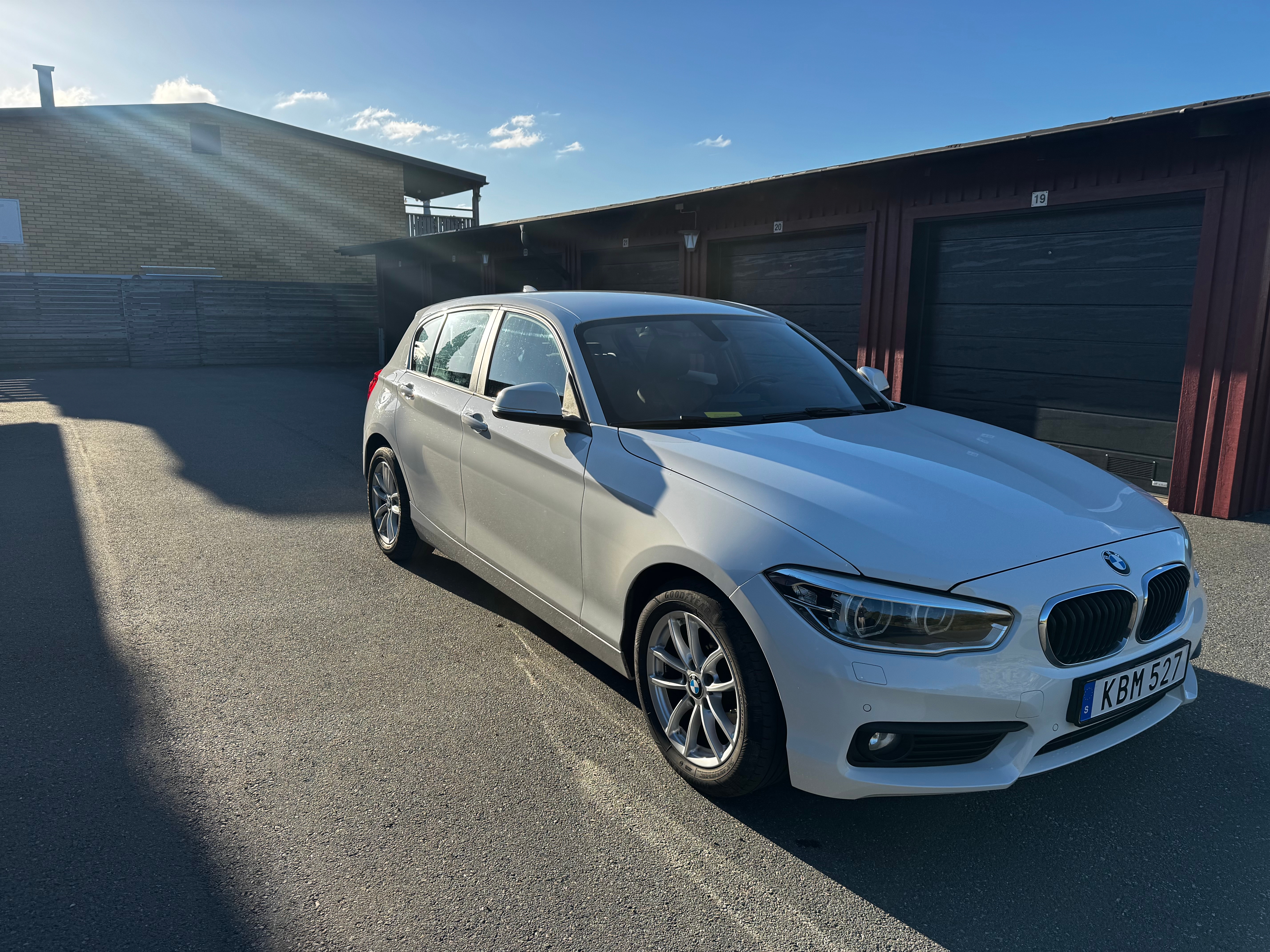 BMW 116 d 5-dörrars Steptronic 2016, bild 3/10