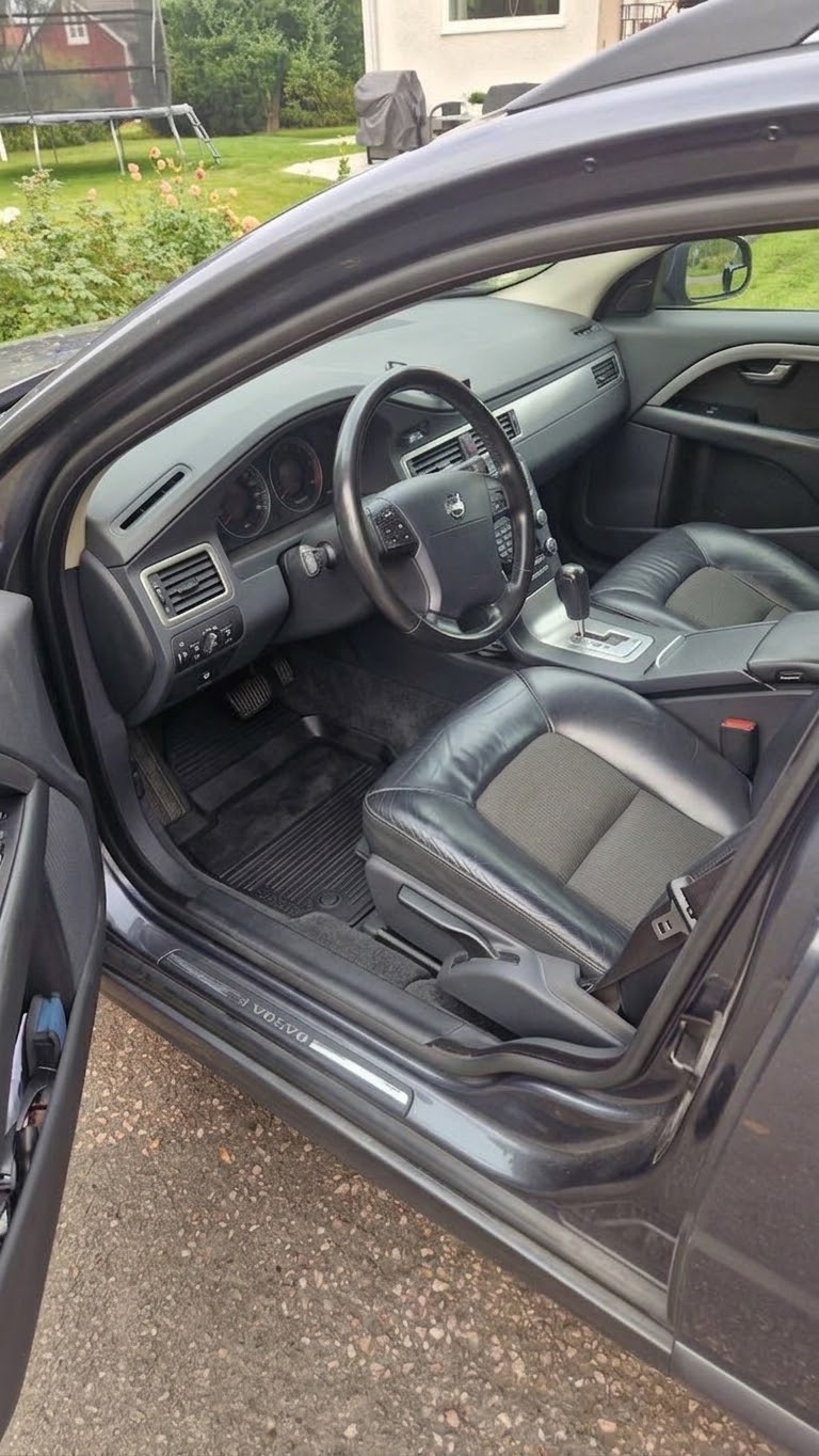 Volvo V70 2.4D Geartronic 2008, bild 6/6