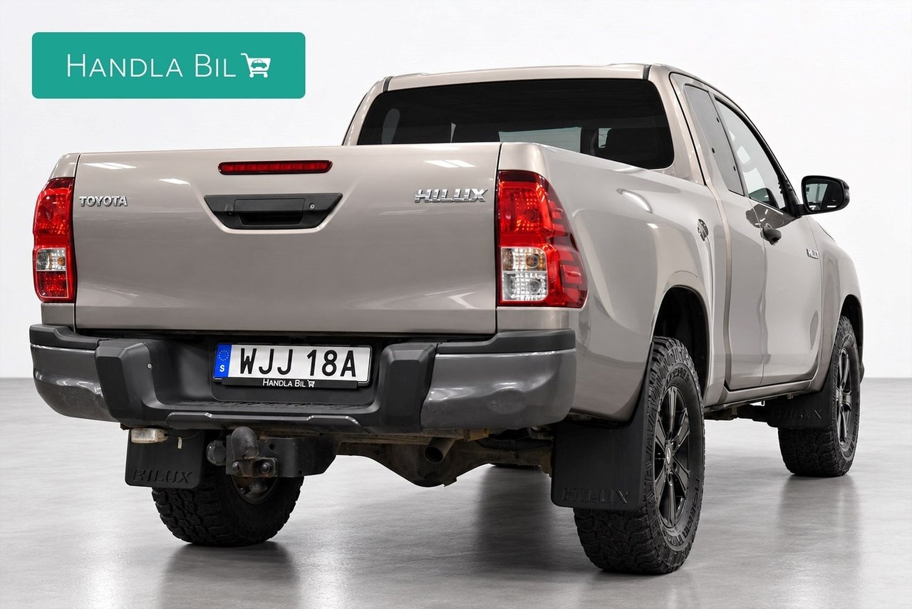 Toyota HiLux 2019, bild 5/10