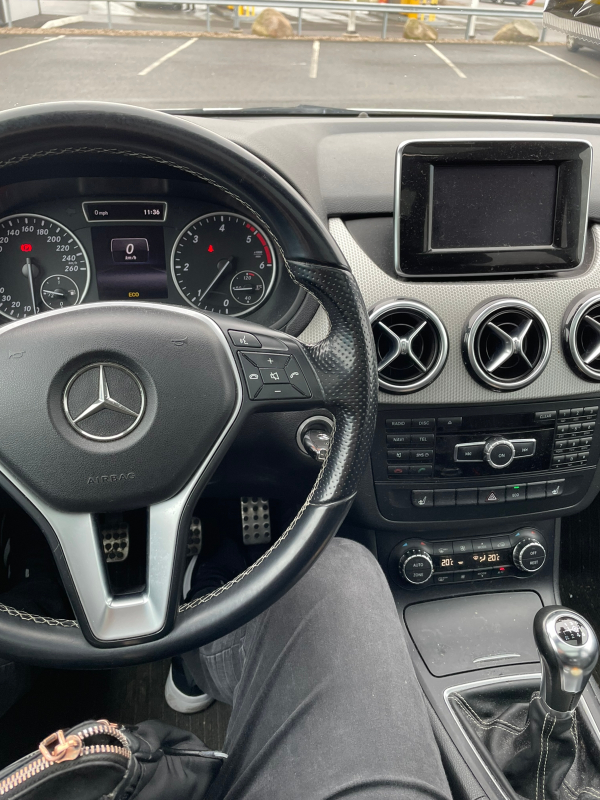 Mercedes-Benz B 180 CDI Manuell 6 växel 2014, bild 5/9
