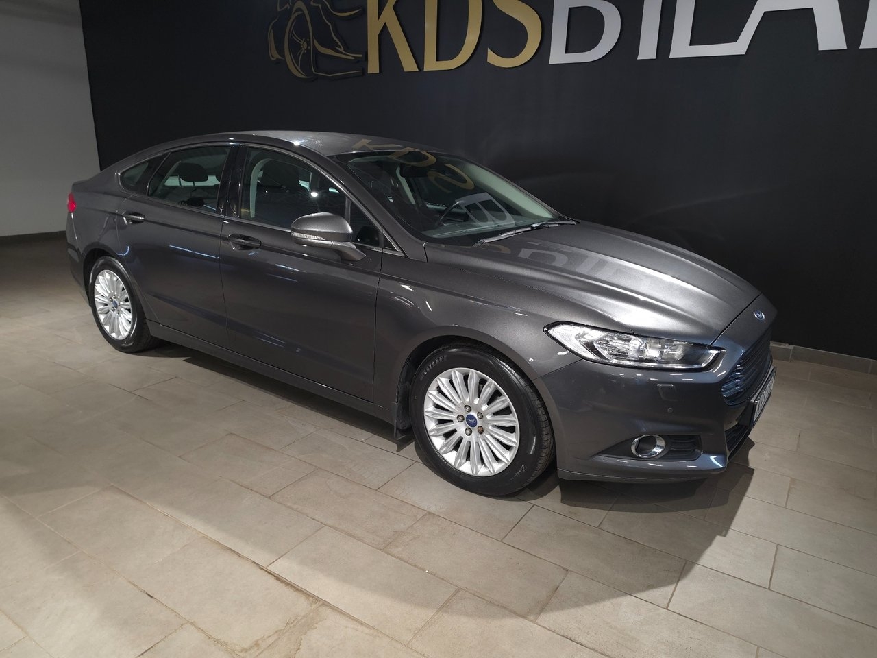 Ford Mondeo 2015, photo 6/10