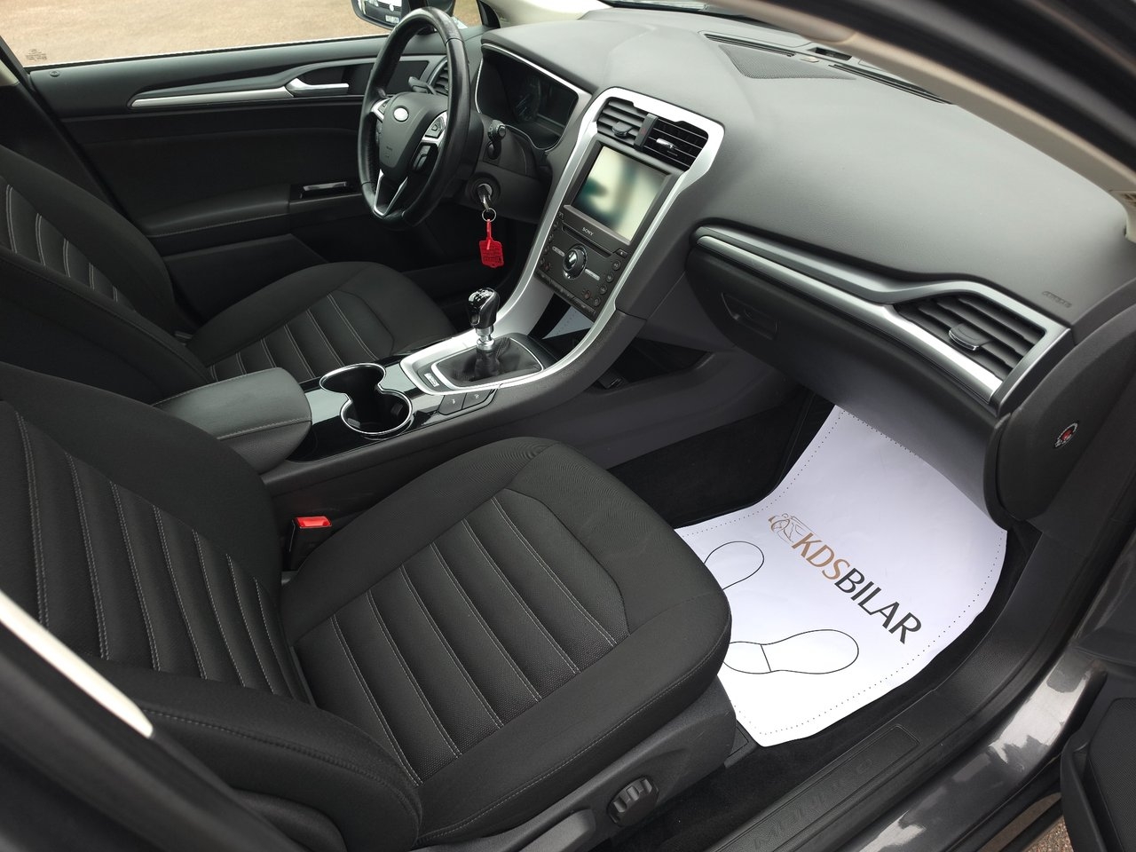 Ford Mondeo 2015, photo 7/10