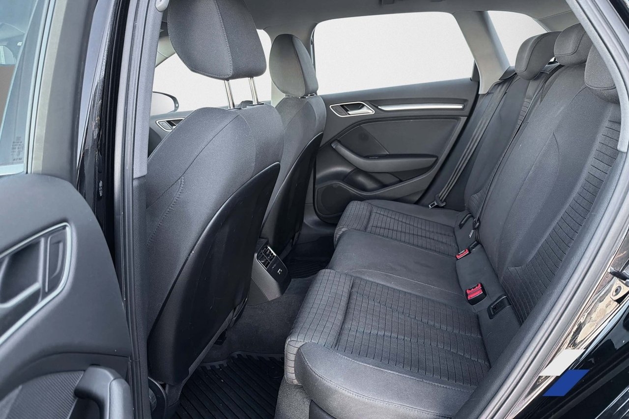 Audi A3 2018, bild 6/9