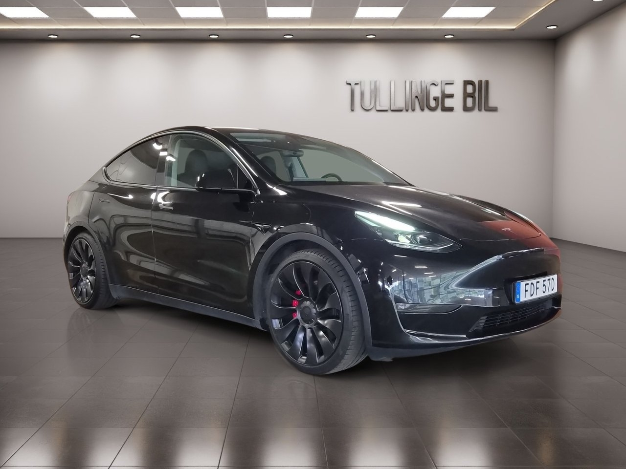 Tesla Model Y 2023, photo 7/10