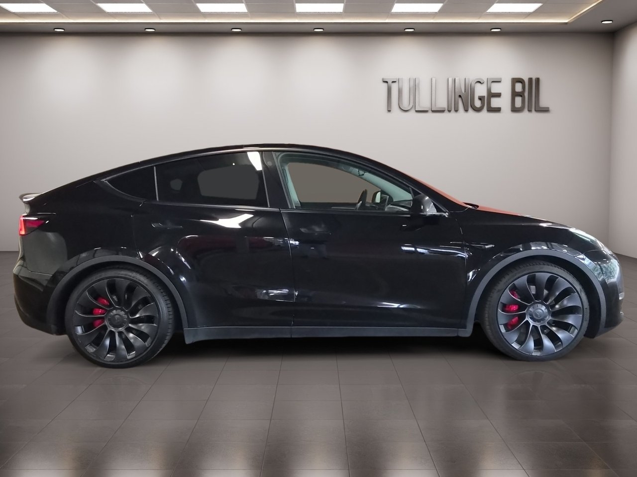 Tesla Model Y 2023, photo 6/10