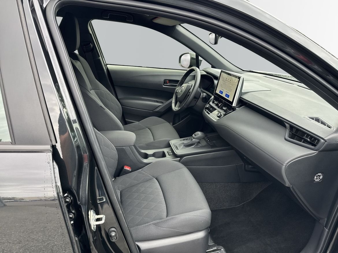 Toyota Corolla Cross 1,8 HYBRID ACTIVE 2025, bild 6/10