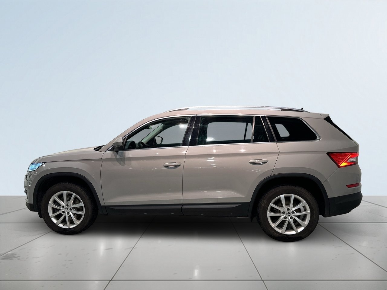 Skoda Kodiaq 7-Sits 2.0 TSI 4x4 Drag 2020, bild 4/10