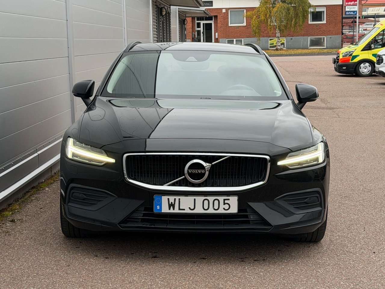 Volvo V60 D3 Momentum 2019, bild 3/10