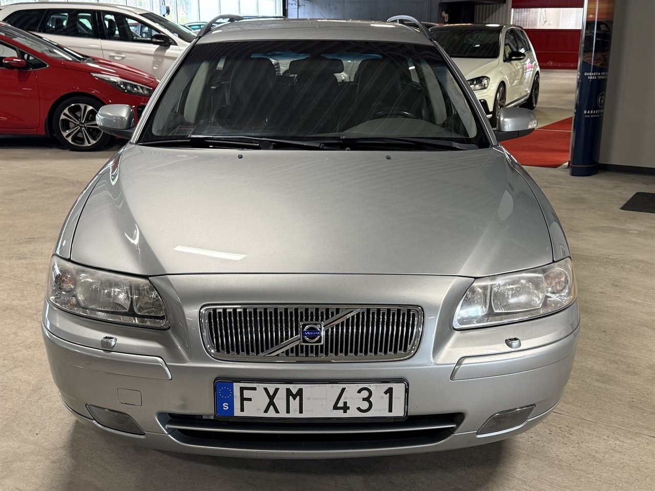 Volvo V70 2.4 Classic 1 Brukare 170hk 2008, bild 2/8