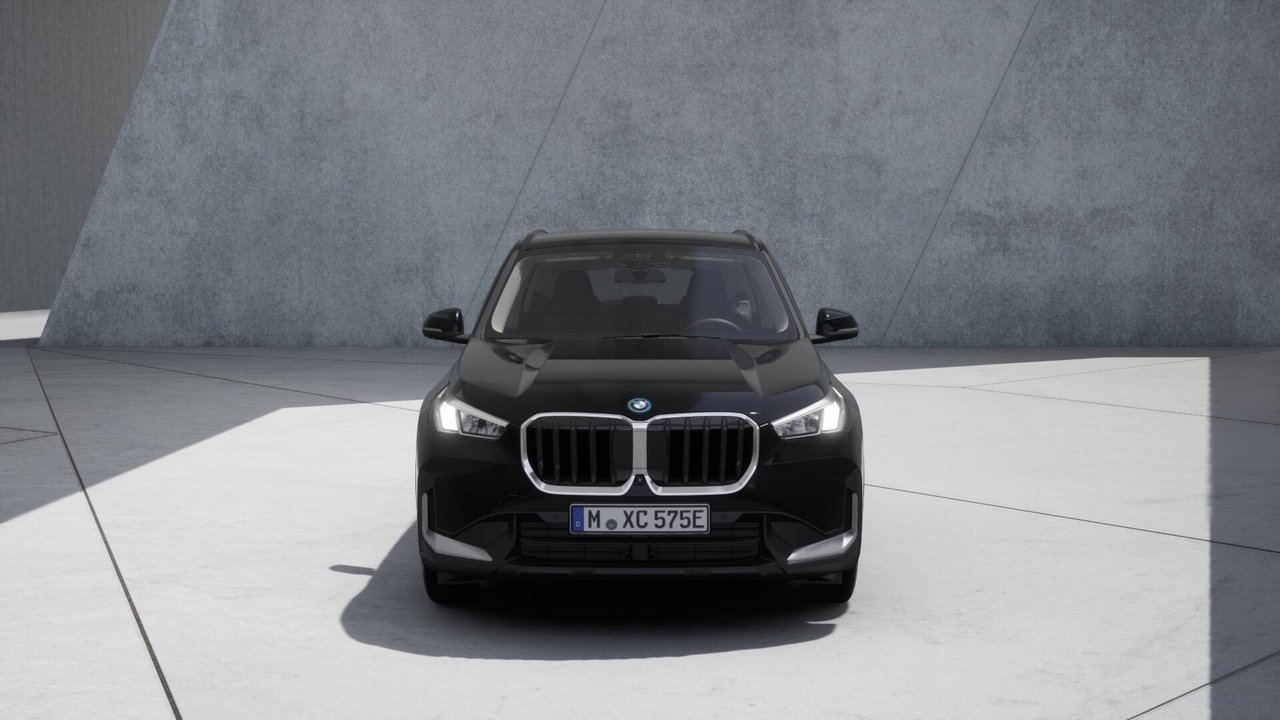 BMW iX1 2026, kuva 2/10
