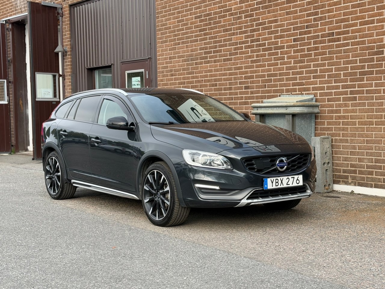 Volvo V60 Cross Country 2016, kuva 7/10