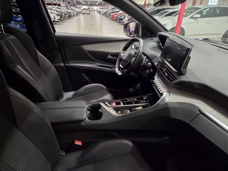 Peugeot 3008 2023, bild 4/10