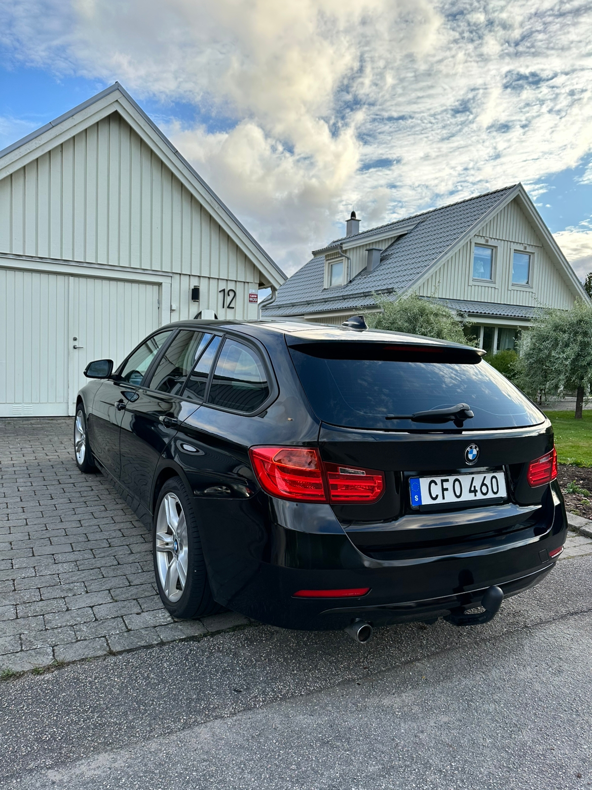 BMW 318 d Touring Manuell 2013, kuva 2/8