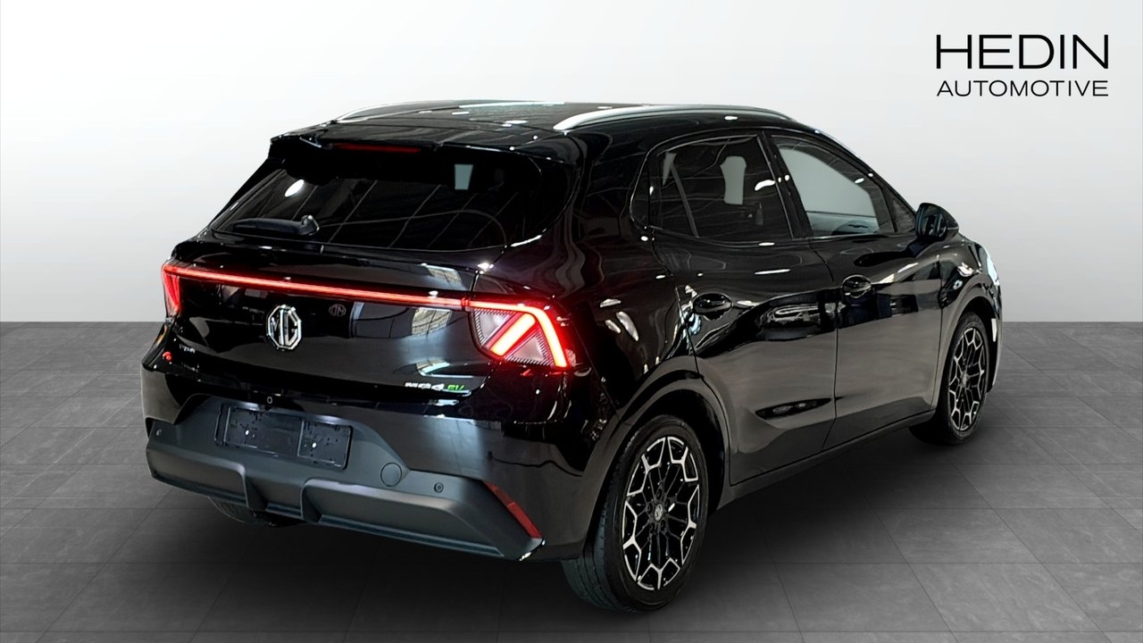 MG MG4 Urban PREMIUM 54KWH (BLACK) 2026, bild 2/10