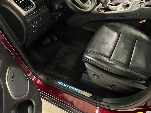Jeep Grand Cherokee 2016, bild 6/10