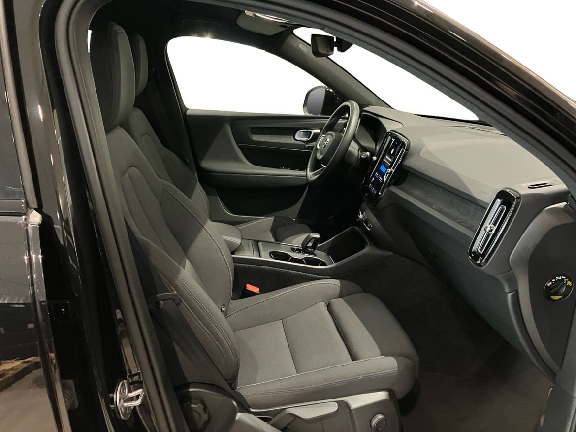 Volvo EX40 2025, kuva 5/10