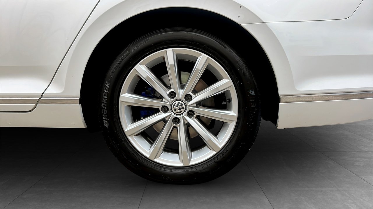 Volkswagen Passat 2017, bild 6/25
