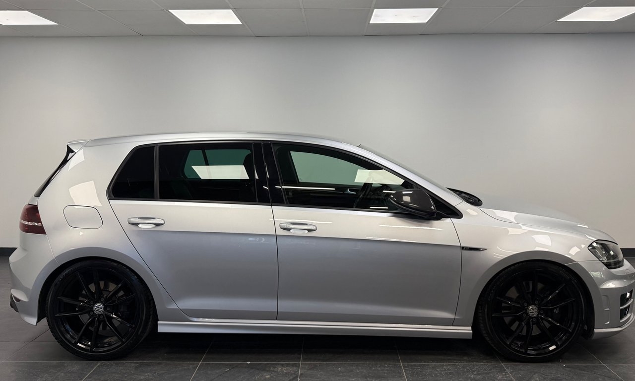 Volkswagen Golf R 2.0 TSI BMT 4Motion 2016, photo 3/10