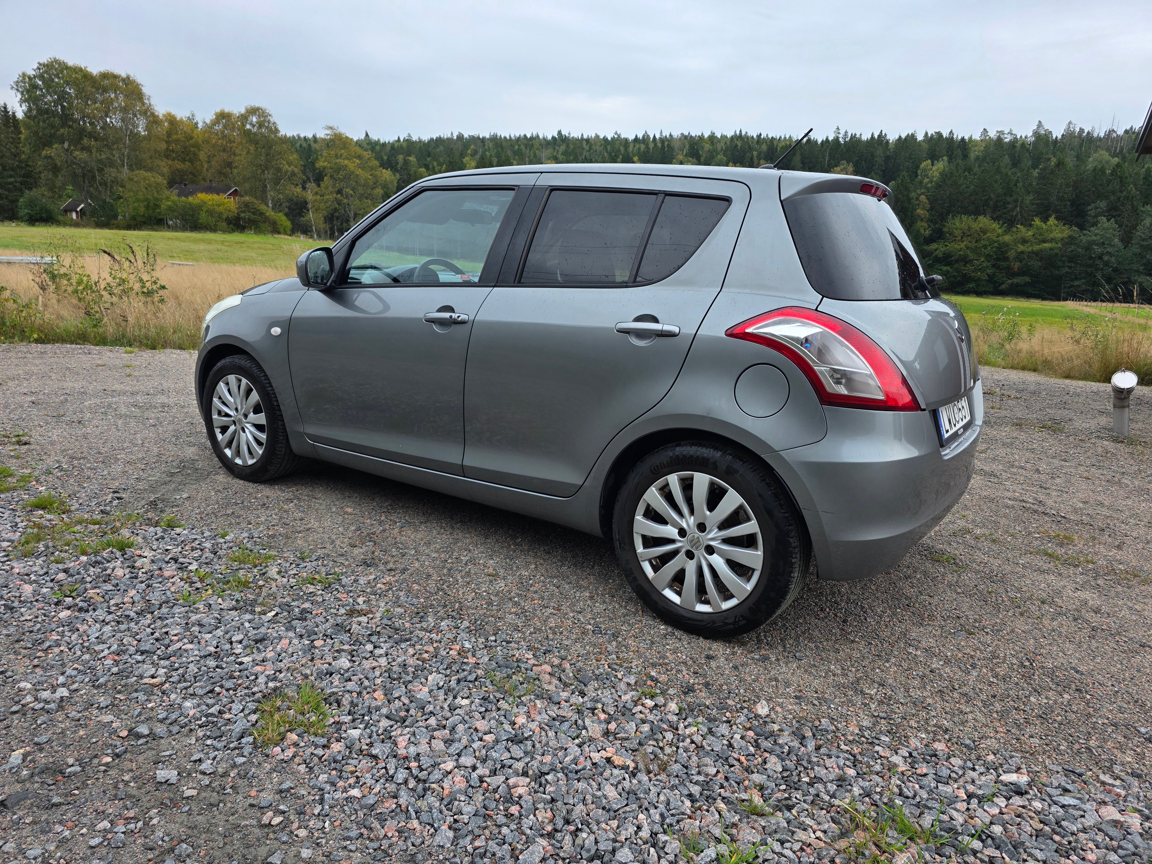 Suzuki Swift 2011, bild 7/7