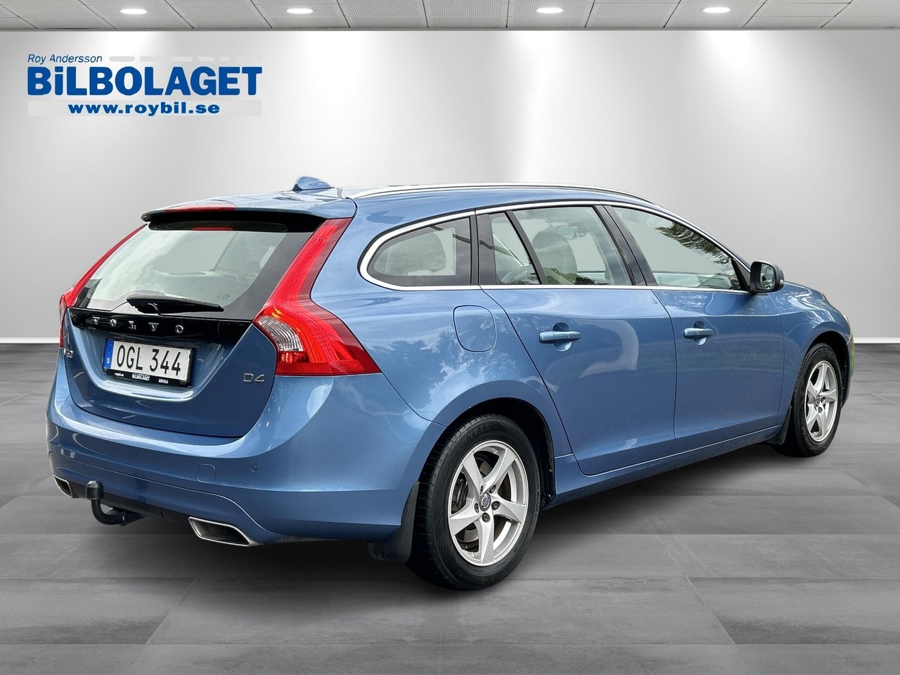 Volvo V60 D4 Summum Automat 2017, photo 3/10