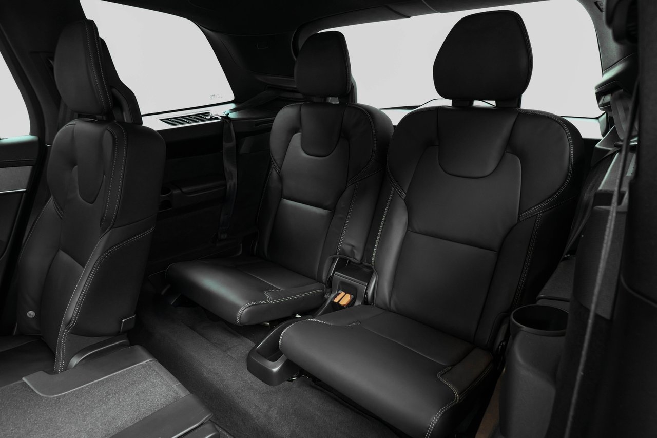 Volvo XC90 2026, photo 7/10