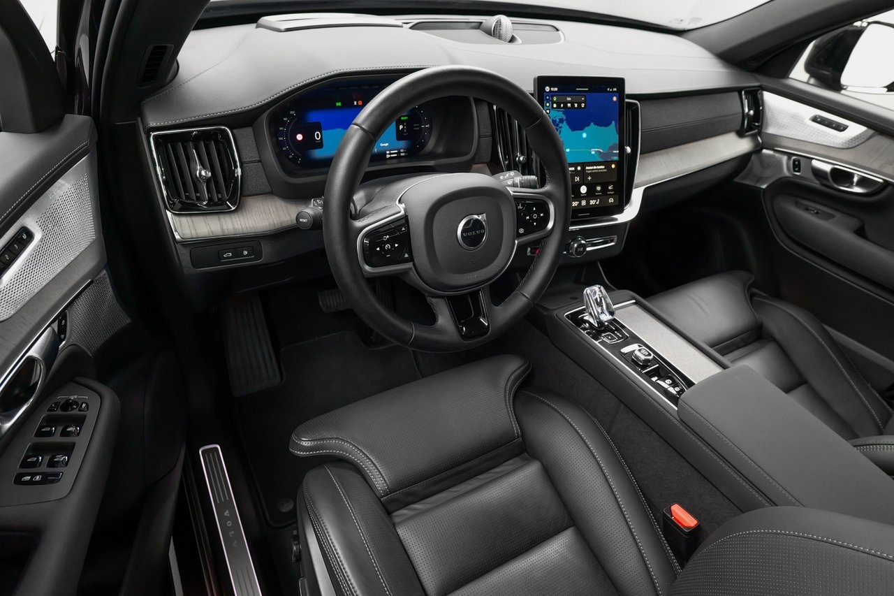 Volvo XC90 2026, photo 6/10