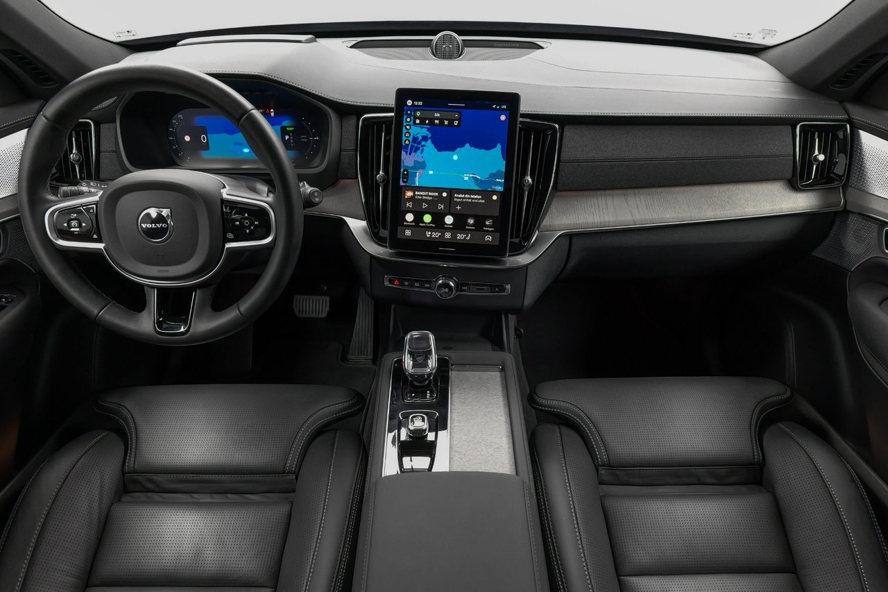 Volvo XC90 2026, photo 2/10