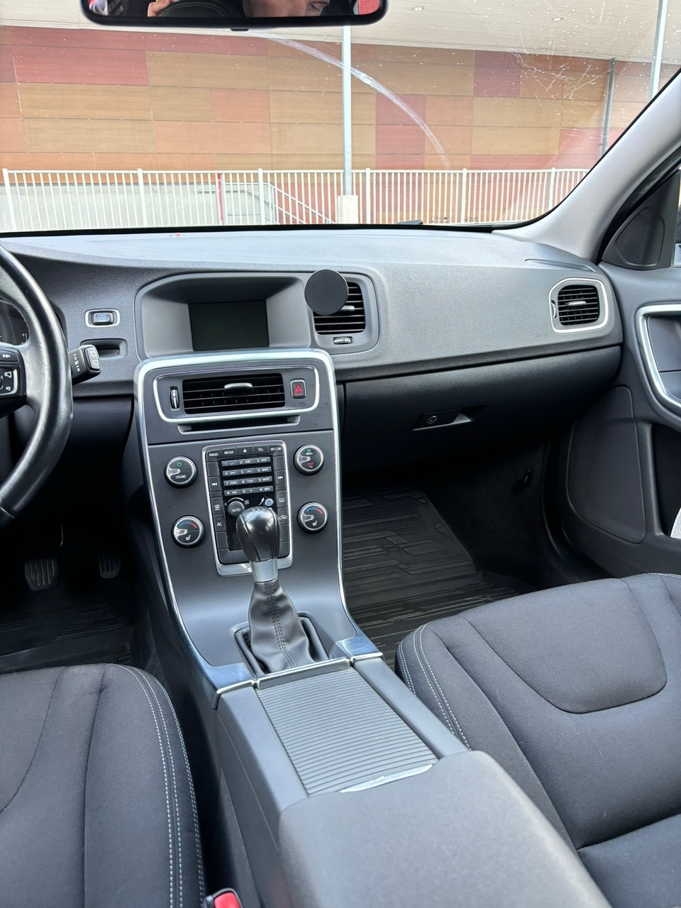 Volvo V60 T3 Manuell 2014, kuva 6/7