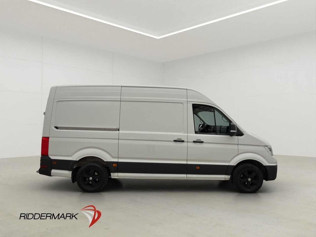 Volkswagen Crafter L2H2 2.0TDI Värm Drag 2019, bild 2/34