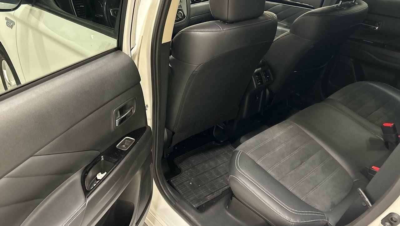 Mitsubishi Outlander 2019, bild 7/9