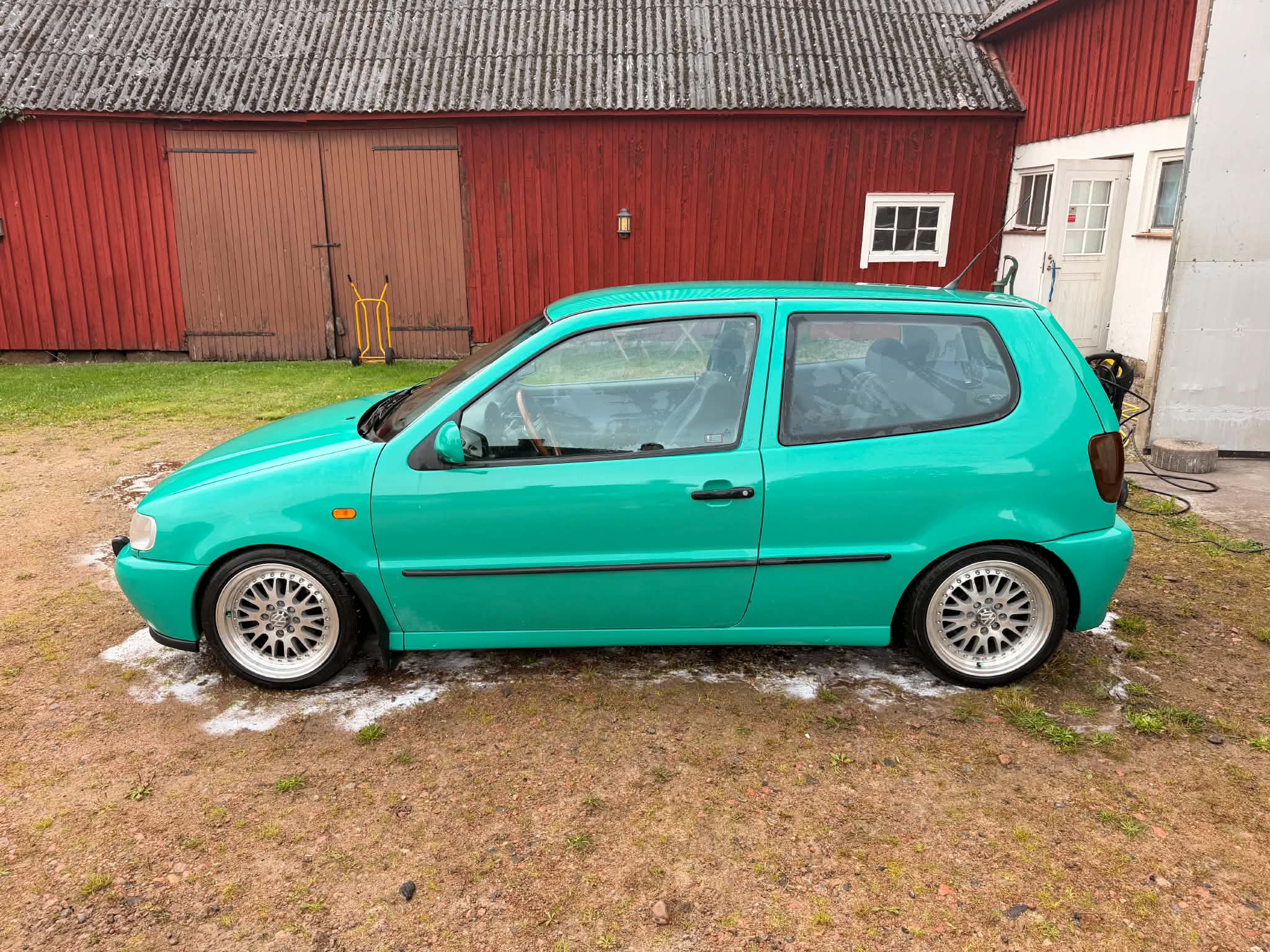 Volkswagen Polo 3-dörrar 1.3 Manuell 1995, bild 2/9
