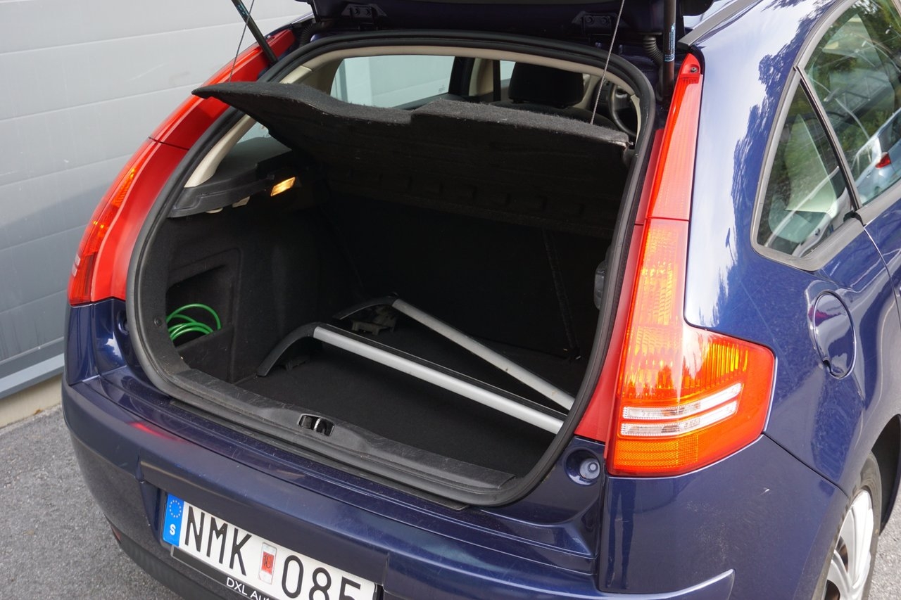Citroen C4 2008, photo 6/10