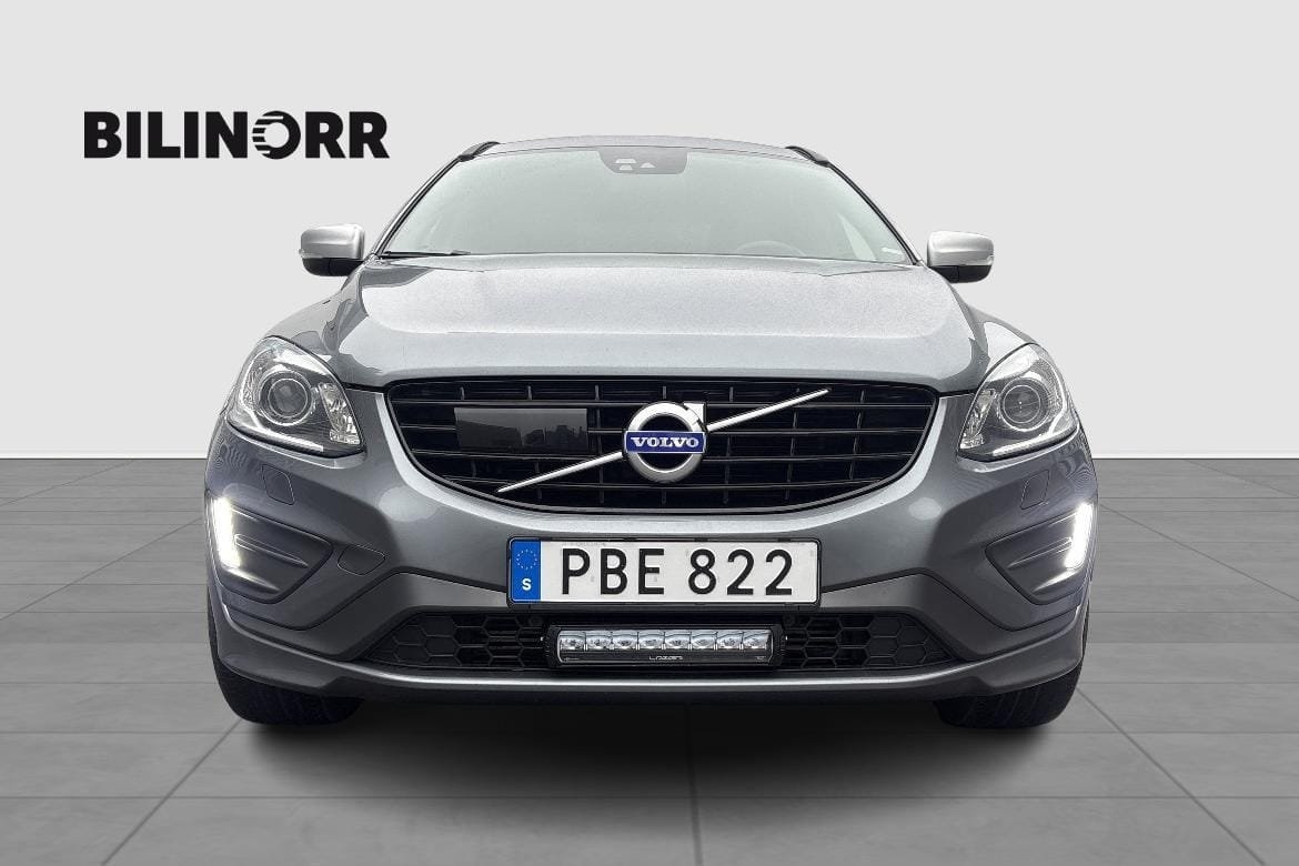 Volvo XC60 R-DESIGN, MOK 2017, bild 2/10
