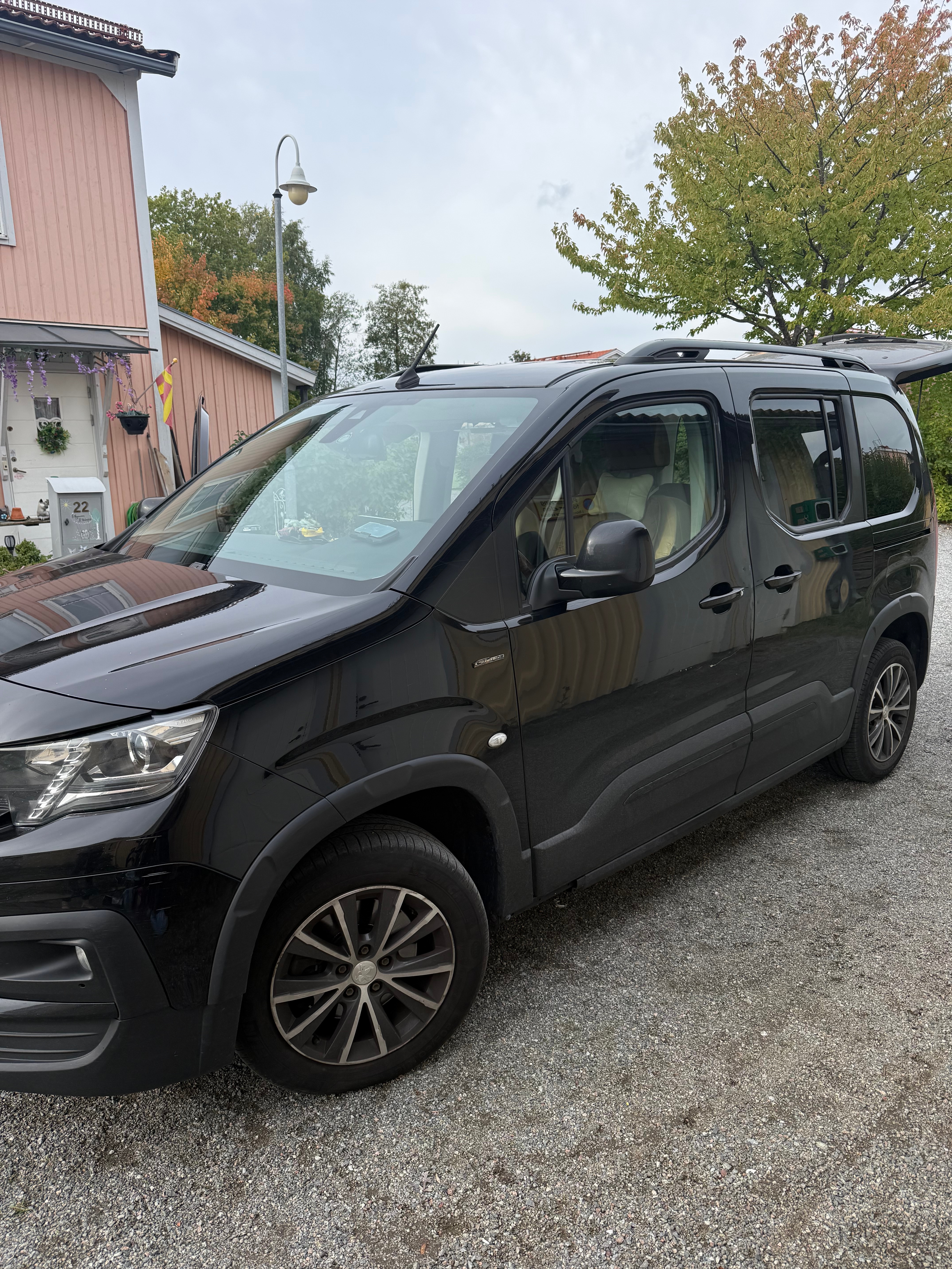 Peugeot Rifter 1.2 e-THP Manuell 2018, bild 3/10