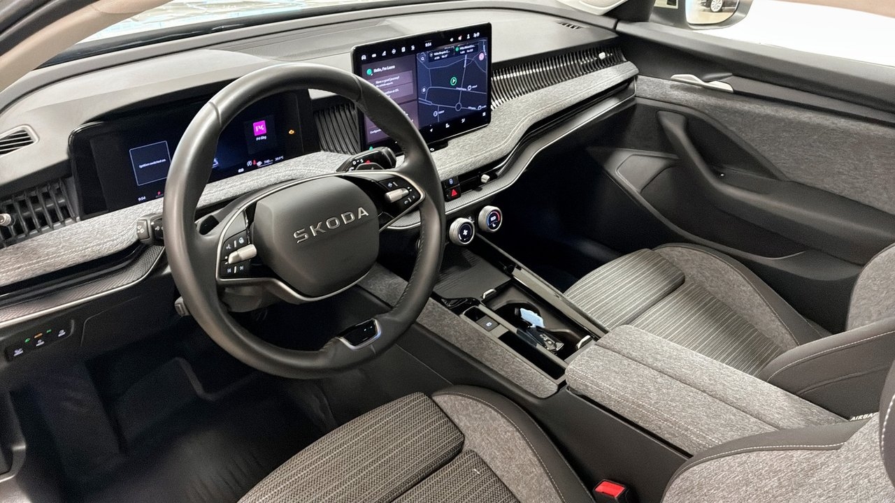 Skoda Superb 2025, kuva 7/10