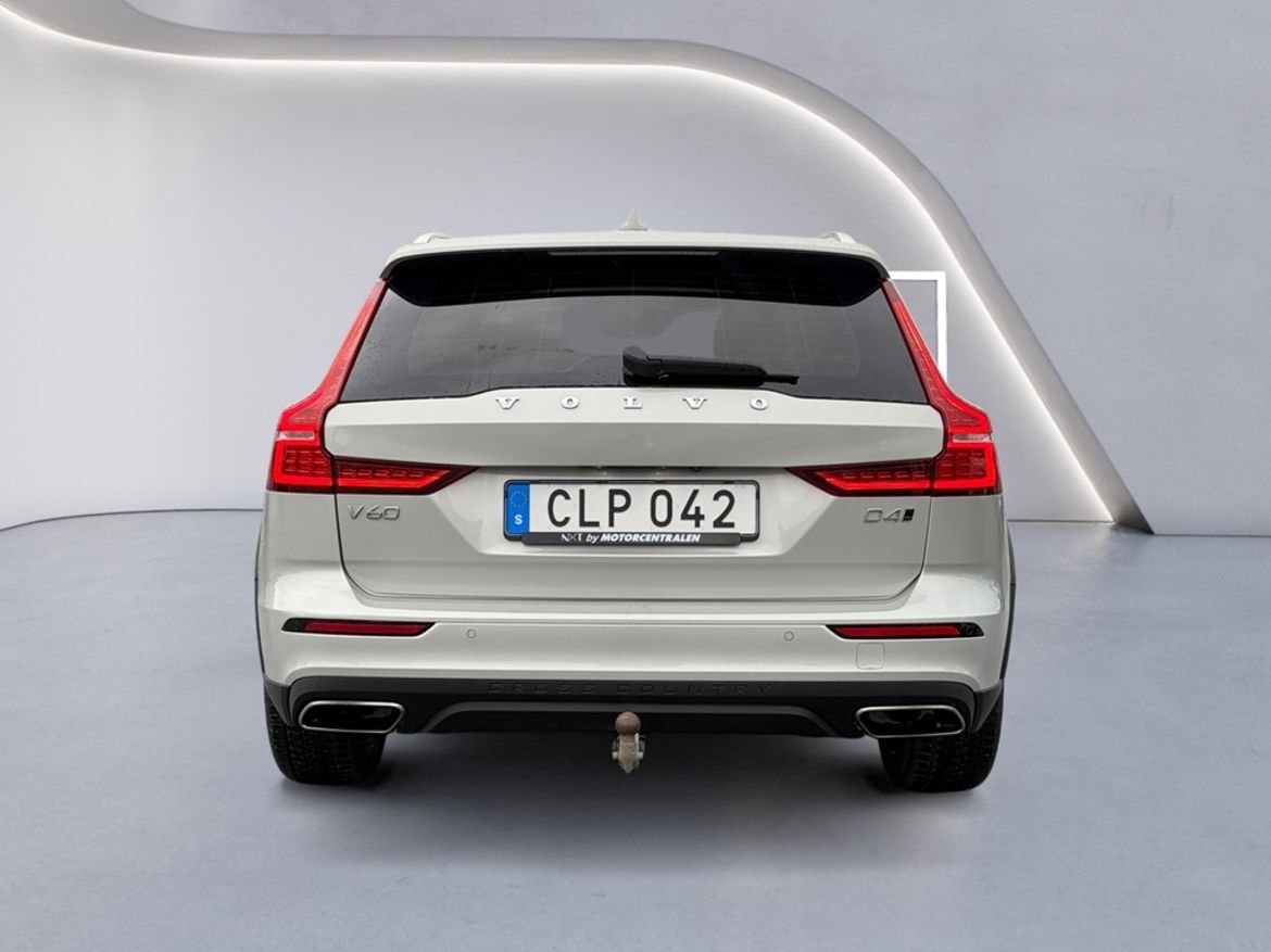 Volvo V60 Cross Country 2019, bild 5/10