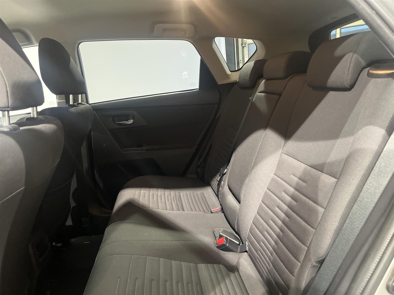 Toyota Auris 2015, bild 4/11