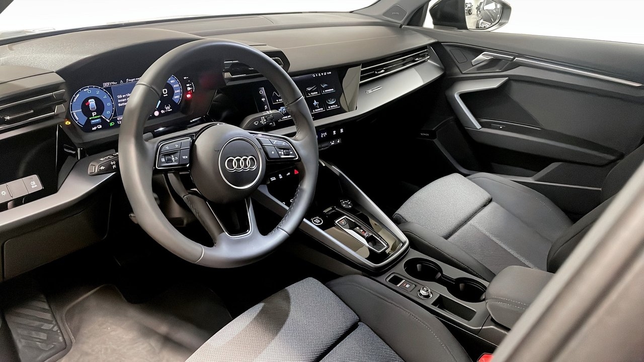 Audi A3 Sportback TFSIe 204HK 2026, bild 7/10
