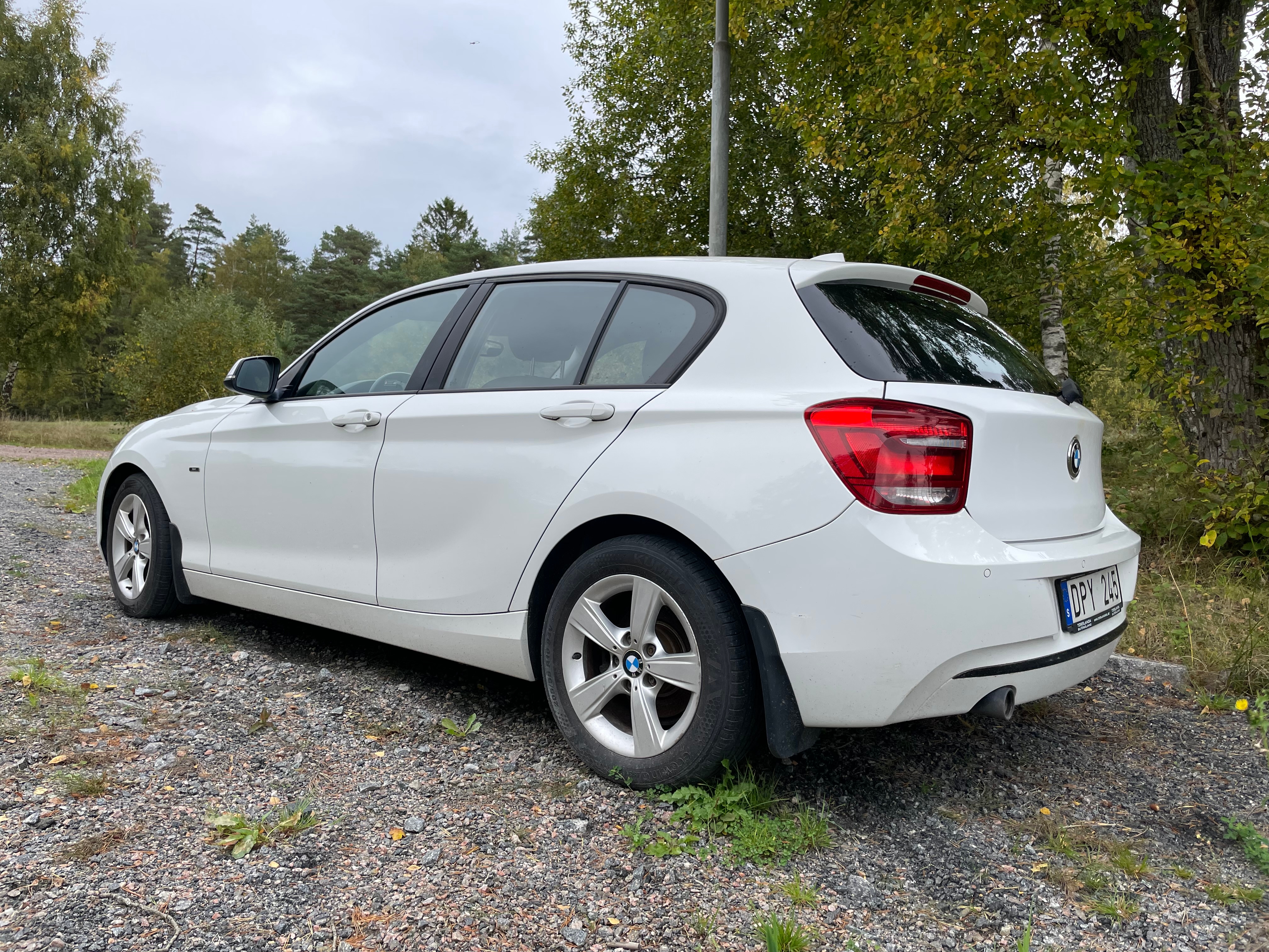 BMW 116 d 5-dörrars Manuell 2012, bild 2/9